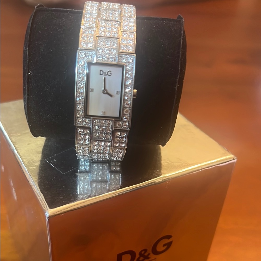 D&G Silver Swarovski Bracelet Watch